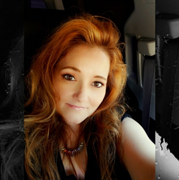 Meet your Posher, Faye - Picture 1 of 1